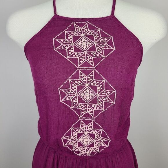 Burgundy Geometric Aztec Print Embroidered Keyhole Back Romper Small - Picture 2 of 16